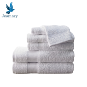 KHĂN TẮM KHÁCH SẠN GIÁ RẺ